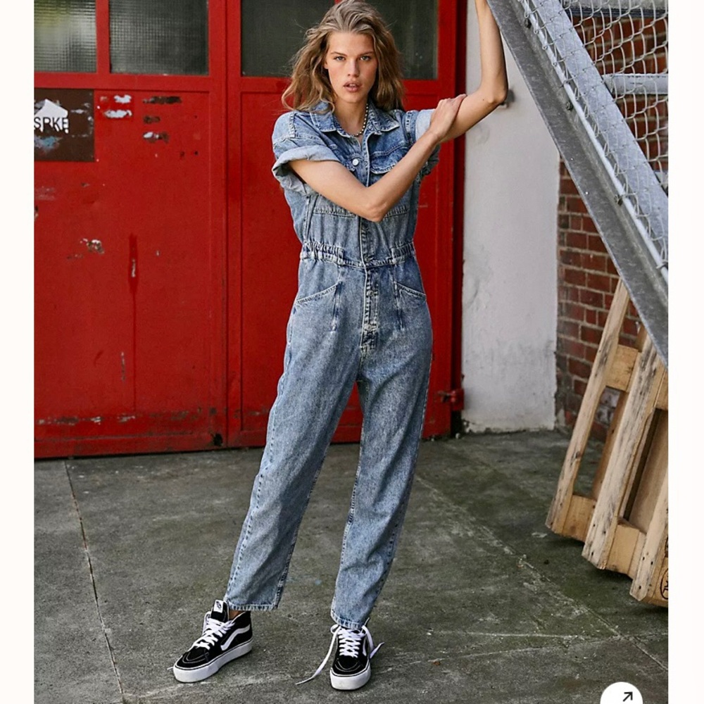Free People Denim Short Sleeves Overalls /Jumpsuit